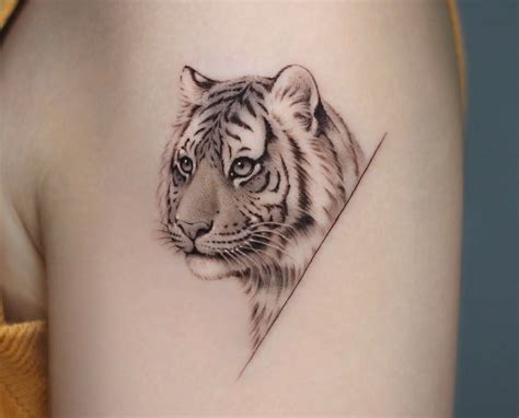 10+ Womens Feminine Tiger Tattoo Ideas That Will Blow Your。